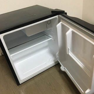 2016年製ミニ冷蔵庫
