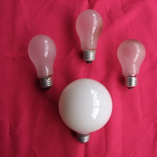 【お話し中】🔸🔷電球➂　4個セット🔷🔸　中古品