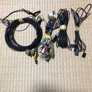パナソニックストラーダCN-HW851D 4X4フルセグナビ