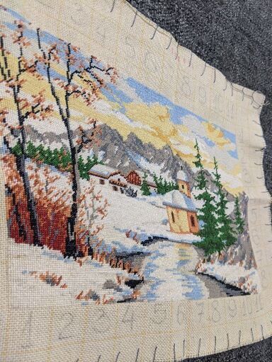 6/21までに! ヨーロッパ式刺繍絵タペストリー: Winter in the Mountain