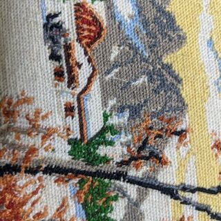 6/21までに! ヨーロッパ式刺繍絵タペストリー: A Cottage in the