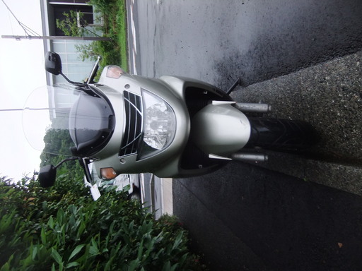 SYM　RV180EFI　実働中古車　オイル交換後渡し、バッテリーフル充電済み　純正新品パーツ付　登録書類有 SYM RV180EFI 実働車 オイル交換後渡し、バッテリーフル充電済み 純正