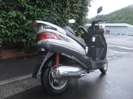 SYM RV180EFI 実働車 オイル交換後渡し、バッテリーフル充電済み 純正