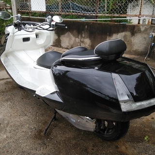 ⭐ヤマハマグザム250 SG17J 黒白 言わずと知れた高級ビッグスクーター