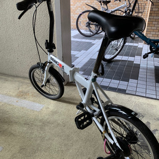 自転車ほとんど新品です。名古屋市中区に取りに来れる方