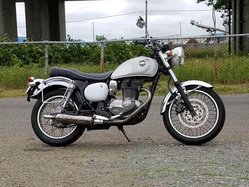 発送可☆カワサキ エストレヤ インジェクション BJ250A レストアベース