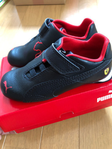 Puma フェラーリコラボ スニーカー 16センチ 3人のママ 入間のキッズ用品 子供用シューズ の中古あげます 譲ります ジモティーで不用品の処分