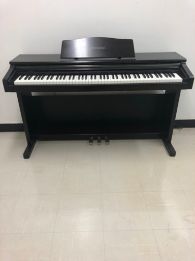 電子ピアノ（キーボード）¥25,000