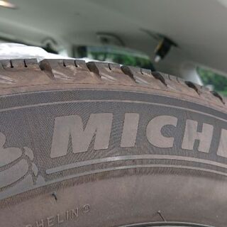 プリウスαスタッドレス、バリ山、4本セット