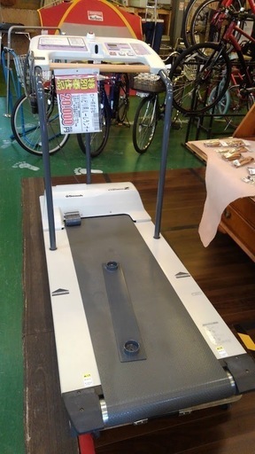【店舗同時販売中】リハビリ　ルームランナー　歩行者センサー搭載