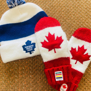カナダアイスホッケーチームのニット帽とオリンピック手袋