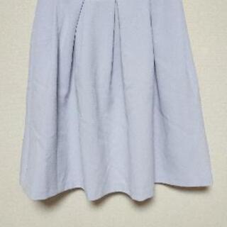 マジェスティックレゴン 水色スカート