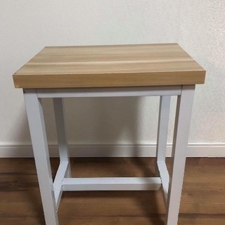 テーブル6個　写真2枚目椅子24個セット　未使用品あり。