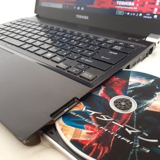 連絡中です】 ☆core i5＋SSDで快適☆ TOSHIBA dynabook 13インチ 軽量