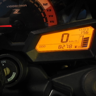 KAWASAKI Z250 白 自賠責保険で乗れます 半額配送キャンペーン 期間限定 現状渡し諸経費￥0- 横浜 P-Yard KAWASAKI Z250 白/黒 激安配送キャンペーン 諸経費無し 消費者還元店