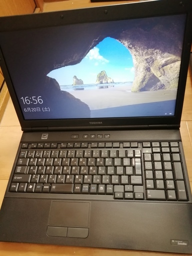 東芝 高性能第2世代Core i5搭載 メモリ4G HDD250G CD/DVD読み書き　大画面15.6インチ テンキー Wifi対応 最新Windows10搭載