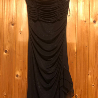 黒ロングスリットドレス