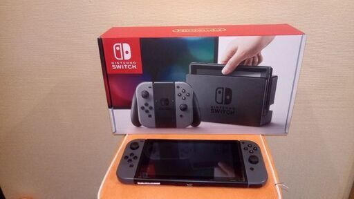 ニンテンドースイッチ旧型本体・グレー　中古品