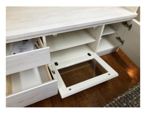 高品質 上段収納でテレビ周りはスッキリ！ハイタイプのテレビボード 