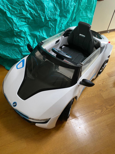 大幅値下げ！！BMW i8(子供用電動自動車) - ラジコン