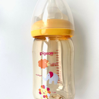 ピジョン　母乳実感　哺乳瓶　プラスチック　160ml