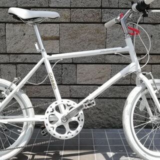 新品同様ミニベロ 20インチ 自転車 小径車 クロスバイク シマノ製6段変速 仏式バルブ　２１テクノロジー