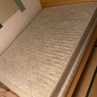 ダブルベッド美品。 | hshn.org
