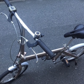 無料配達地域あり、税込12,900円、パナソニックの高価な27インチ、内装