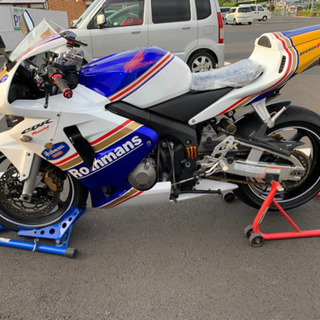 CBR600rr 逆輸入車 ロスマンズカラー ホンダ