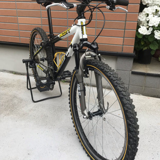 マウンテンバイク 24インチ本格的ジュニアMTB SCOTT RACING jr 24【美車】
