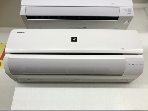 美品！！　シャープ　プラズマクラスター搭載エアコン！！　２．８ｋ（８畳～１０畳用）　標準工事費込み！！　４９，９８０円