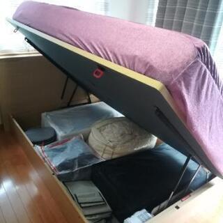 【ニトリ】跳ね上げガスダンパー式 ダブルベッド 10か月使用　マットレス付き