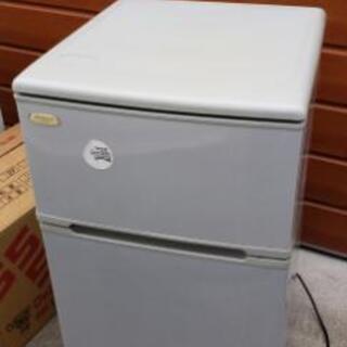 洗濯機、冷蔵庫、ガスレンジ、電子レンジ、ガスコンロ、炊飯器、シ