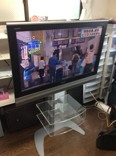 アクオス37型液晶テレビ、テレビ台