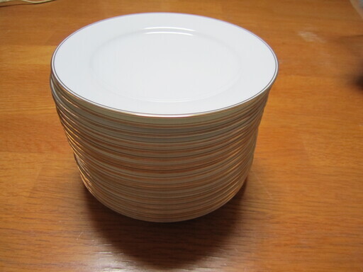 ☆彡　食器　ノリタケ　中皿　１７枚セット　新品　☆彡