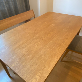 unico ダイニングテーブル＋2人掛けベンチ＋いす2脚