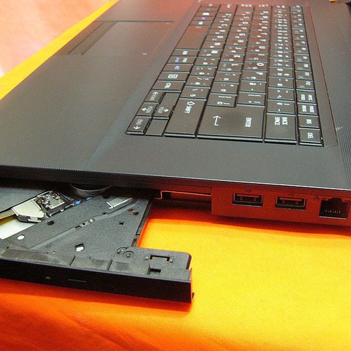 ☆特価品☆SSD 東芝A4ノート☆Dynabook B554/L