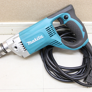 中古美品 makita マキタ 電動ドリル モデル6305 ハンドル付 チャック