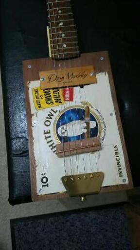 R.M.kalimba/craft＆junkオリジナルハンドメイドCigarBoXGuitar/#0019/whiteowl R.M.kalimba/craft＆junkオリジナルハンドメイドCigarBoXGuitar/#0019