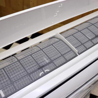 日立 2.2kWエアコン 白くまくん RAS-R22B ～9畳 内部クリーン