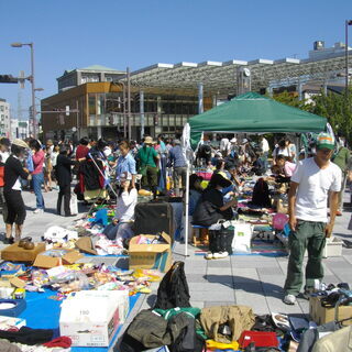 ◎「７月１９日（日）朝霞駅南口広場　フリーマーケット開催」◎