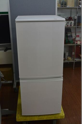 中古冷蔵庫　シャープ　SJ-D14B 2015年式