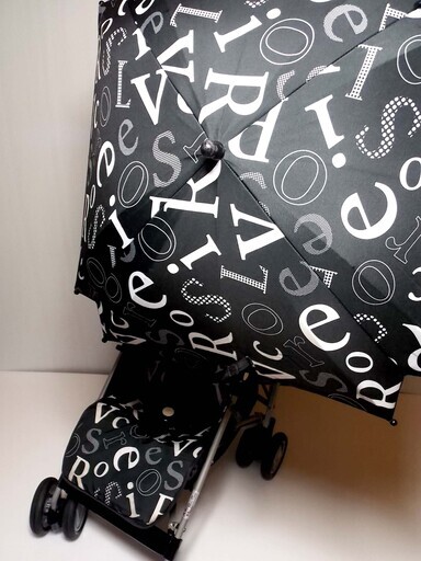 英国王室御用達 傘付き！(Silver Cross Zest）ベビーカー