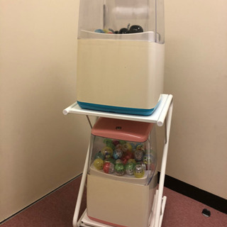 ガチャガチャ本体、売ります（コイン専用）