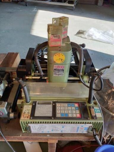 マキタ 全自動大入れルーター 2516c 　DIY　工具