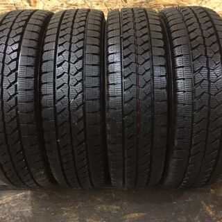 BS BLIZZAK W979 215/70R17.5 118/116L LT 17.5インチ トラックタイヤ スタッドレス 4本 2019年製 ほぼ未使用 (TG331) クレジットカード QR決済可能