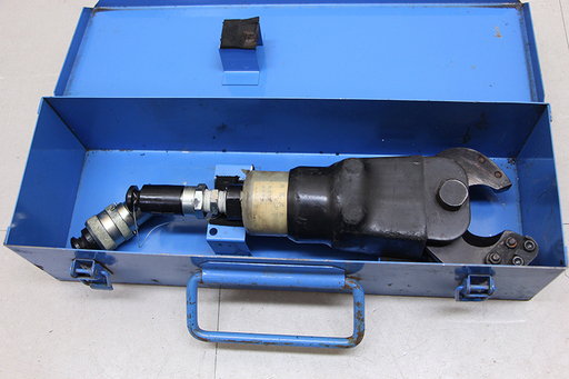 作動未確認  泉精器製作所 間接活線ロボット工法用工具 油圧
