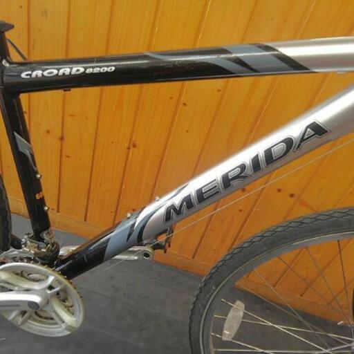 MERIDA メリダ　クロスバイク　シートポストサスペンション付き　適応身長175㎝～185㎝　通勤通学に最適です。　通勤通学 MERIDA メリダ クロスバイク シートポストサスペンション付き 適応身長