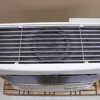 動作確認済 コロナ FF式石油ストーブ FF-6811SR 2011年式 暖房(S724hnxY)