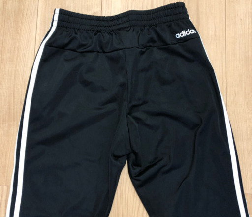 アディダスジャージ上下セット レディスmサイズ Paoncyan 薬院大通のスポーツウェアの中古あげます 譲ります ジモティーで不用品の処分